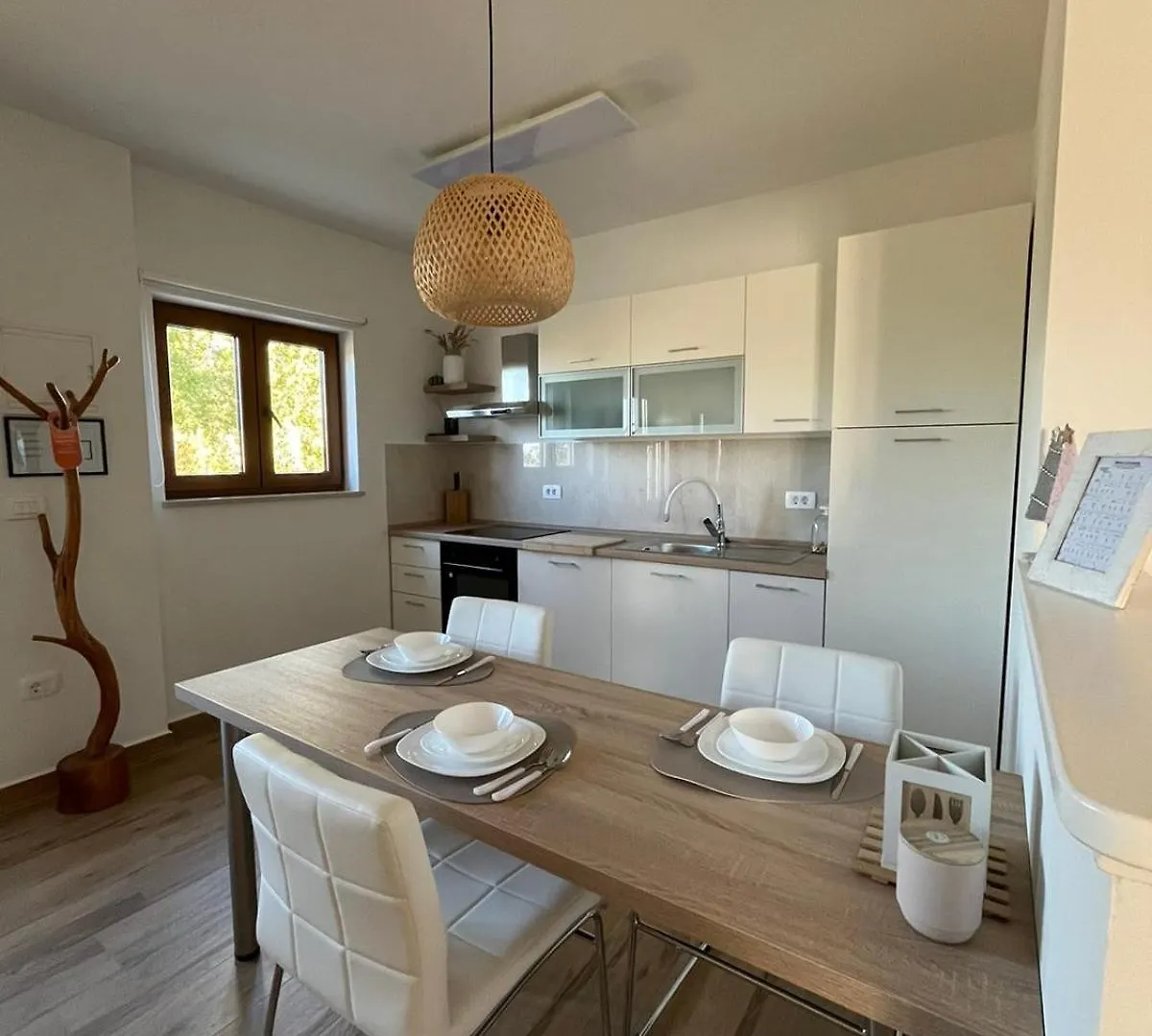 Studio Apartman Nika Višnjan 0*,